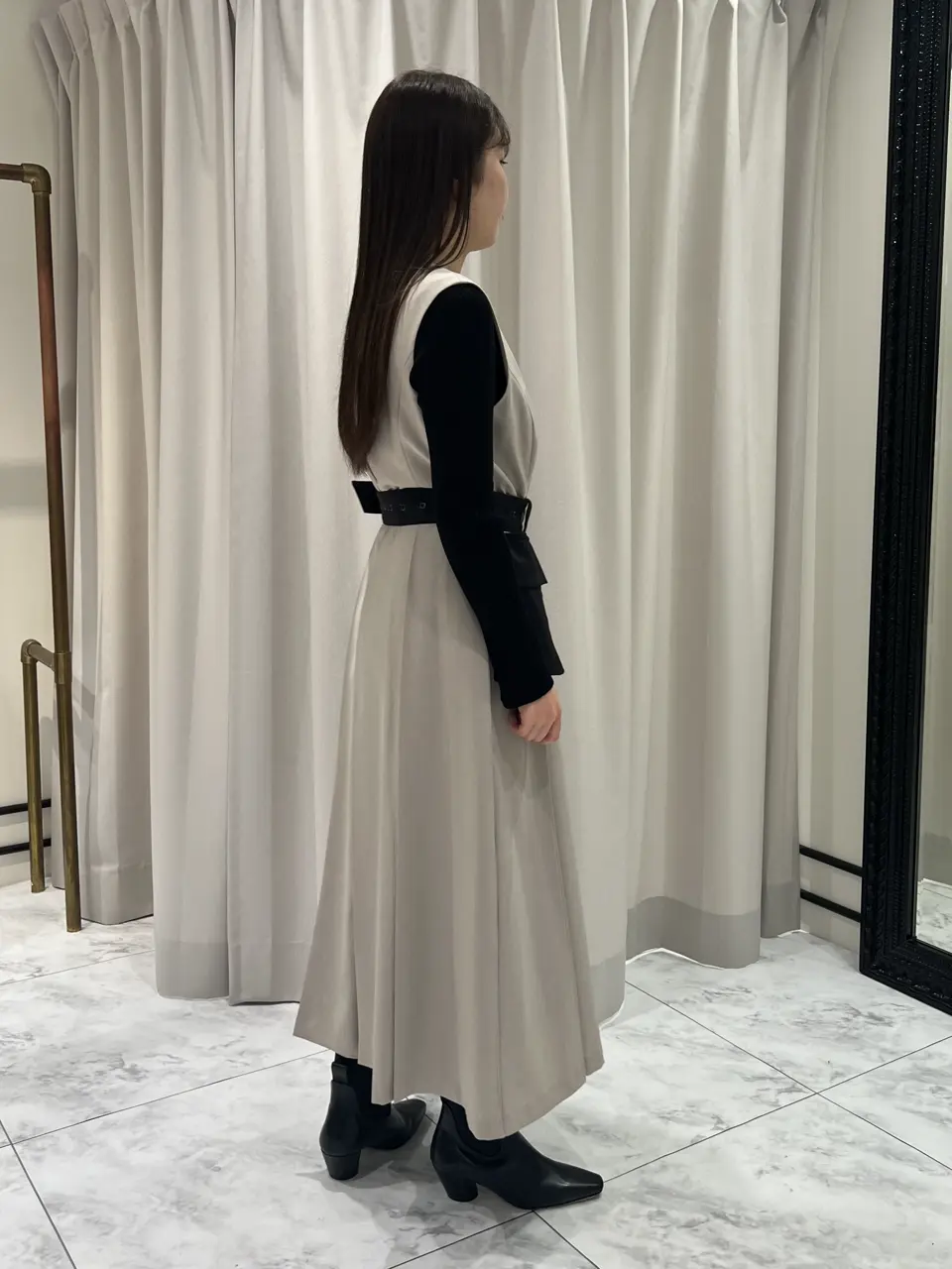 GRACE CONTINENTAL 赤坂 梨来 コーディネート画像