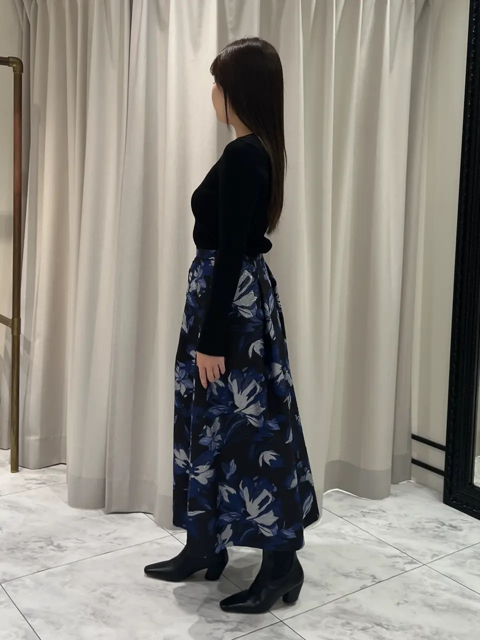 GRACE CONTINENTAL 赤坂 梨来 コーディネート画像