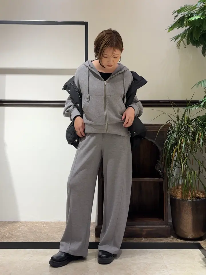 GRACE CONTINENTAL N.YURI コーディネート画像