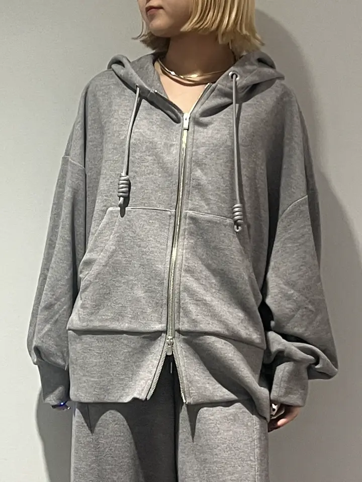 GRACE CONTINENTAL Fujisawa Yuri コーディネート画像