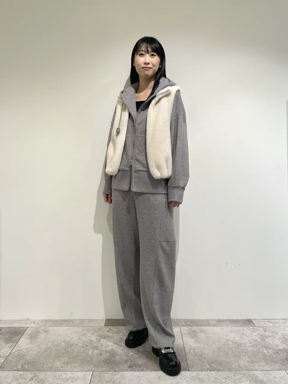 GRACE CONTINENTAL 端場　わかな コーディネート画像