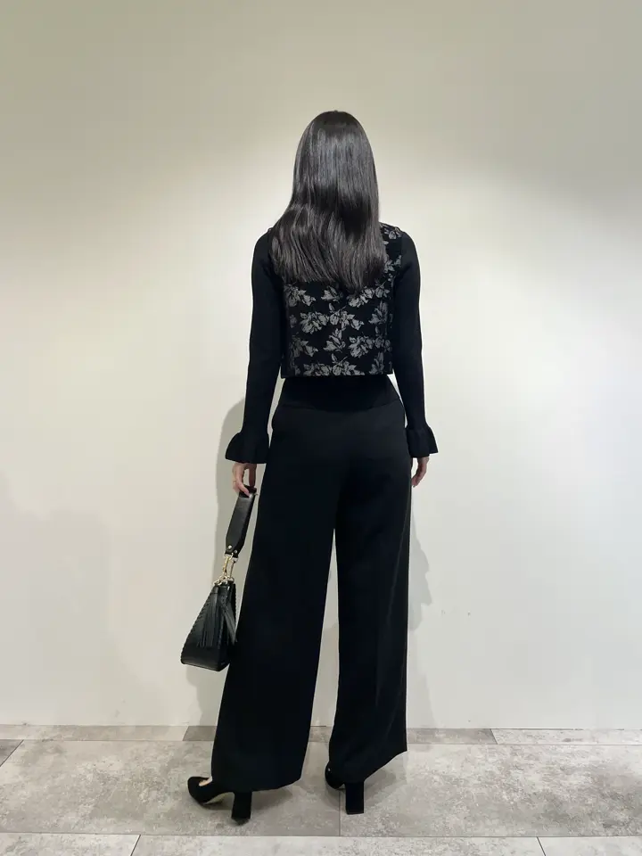 GRACE CONTINENTAL 端場　わかな コーディネート画像