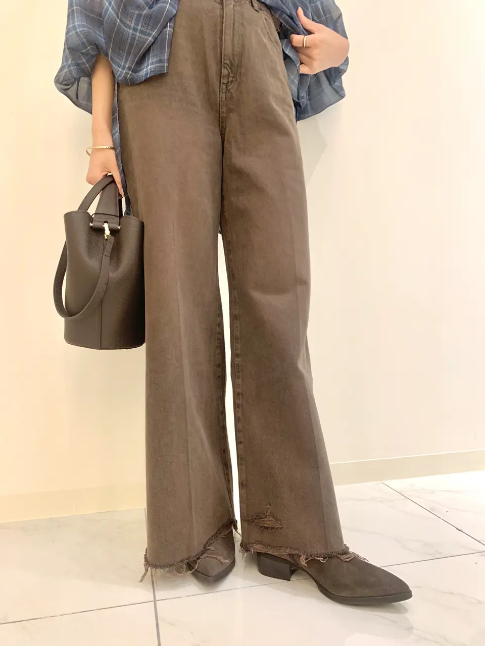 GRACE CONTINENTAL haruka iwasaki コーディネート画像