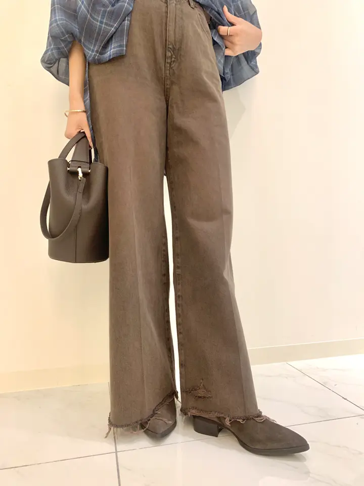 GRACE CONTINENTAL haruka iwasaki コーディネート画像