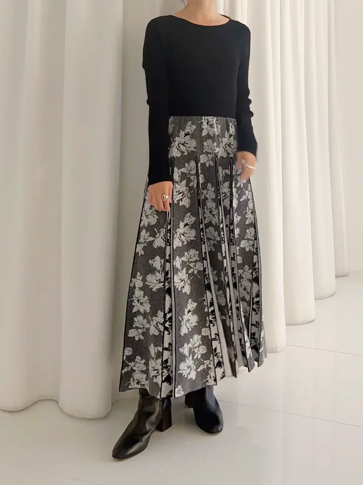 GRACE CONTINENTAL 古川温子 コーディネート画像