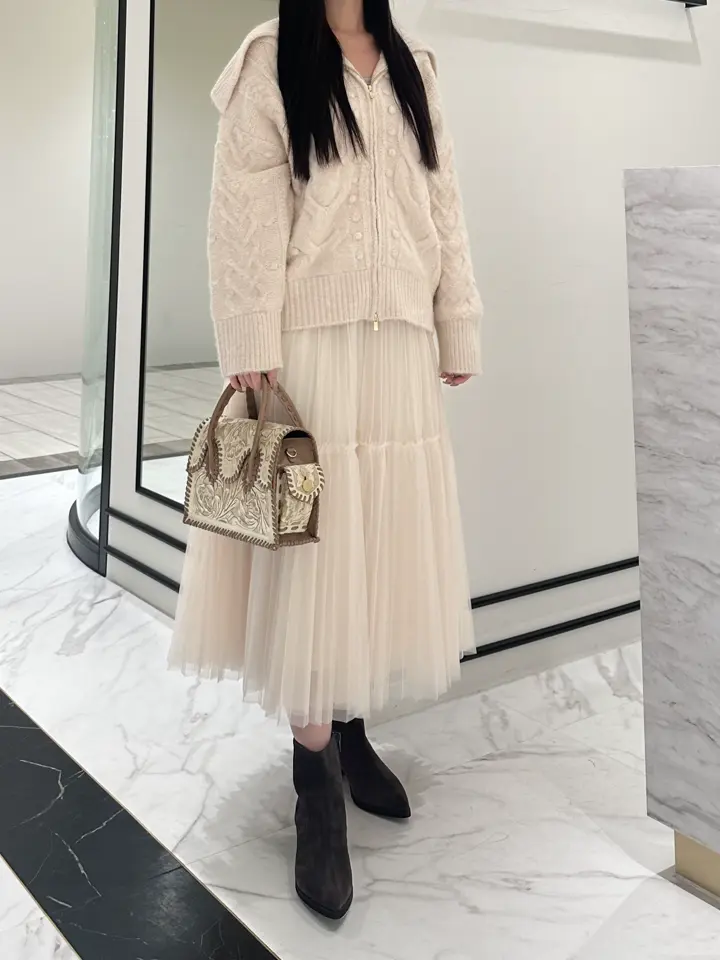 GRACE CONTINENTAL 髙田　美衣 コーディネート画像