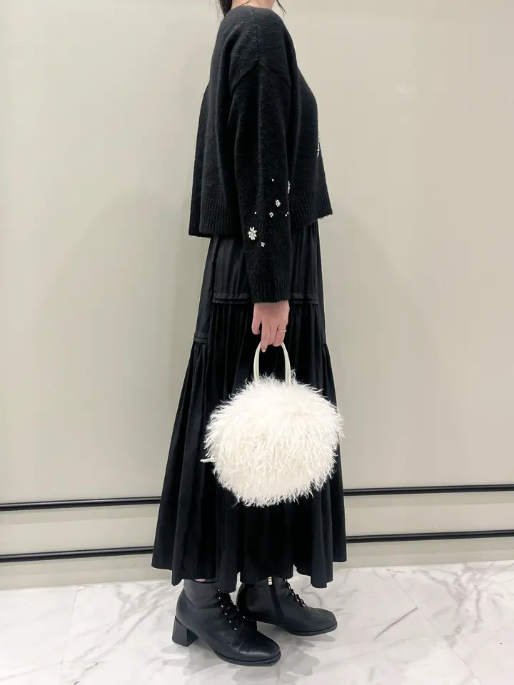 GRACE CONTINENTAL Hotei コーディネート画像