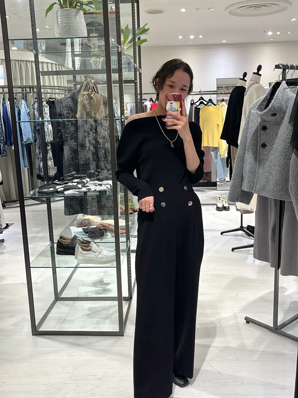 GRACE CONTINENTAL 亀田 未希 コーディネート画像