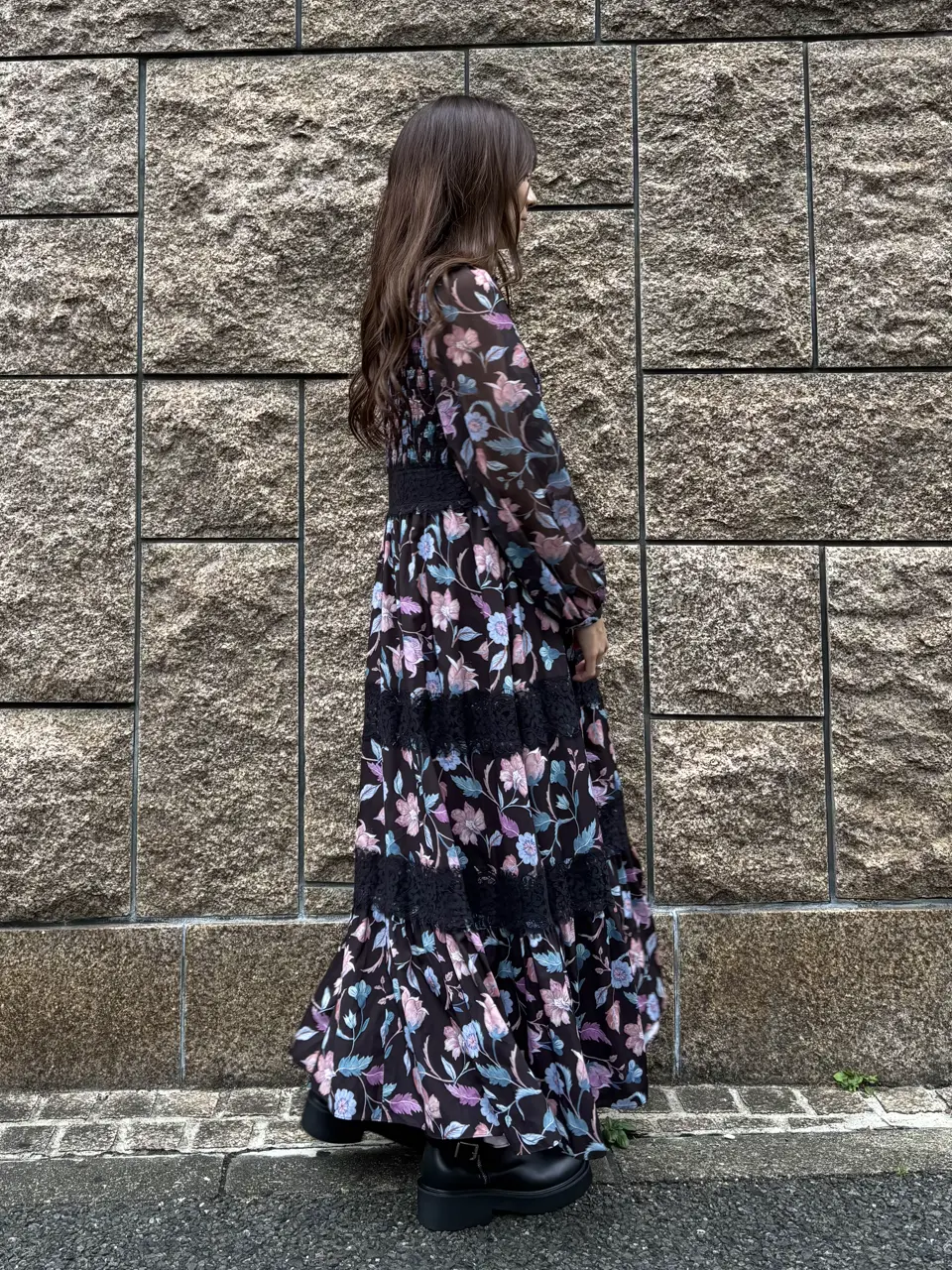 GRACE CONTINENTAL Hikaru Okada コーディネート画像