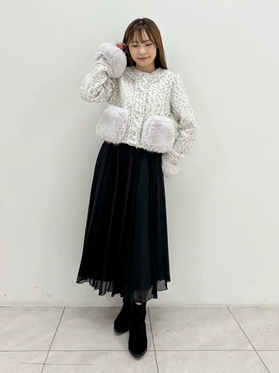  Miu Akamatsu コーディネート画像