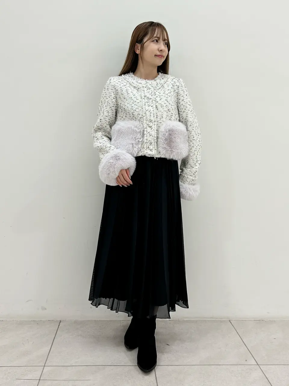 GRACE CONTINENTAL Miu Akamatsu コーディネート画像