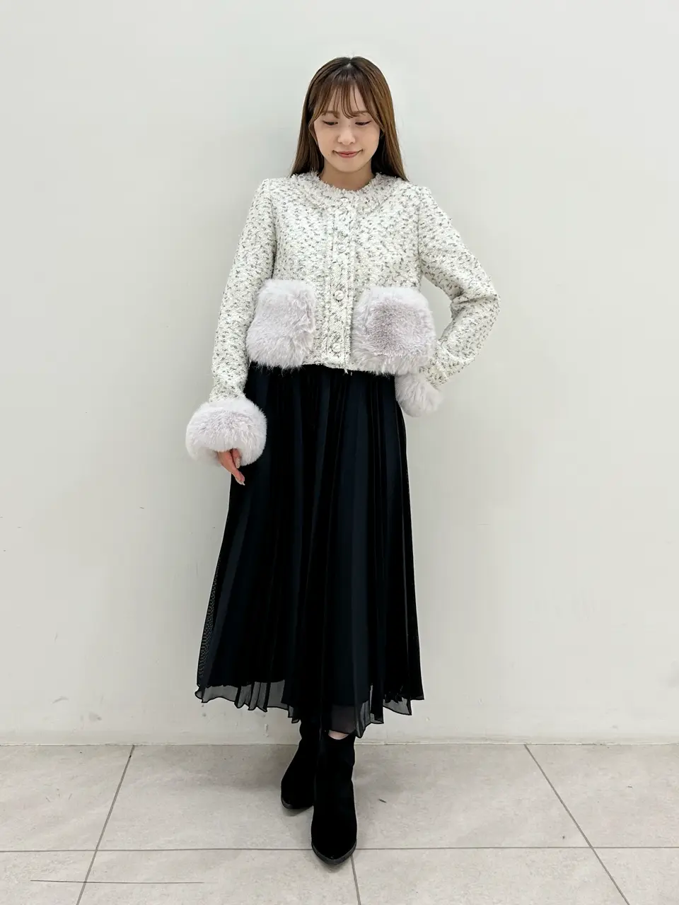 GRACE CONTINENTAL Miu Akamatsu コーディネート画像