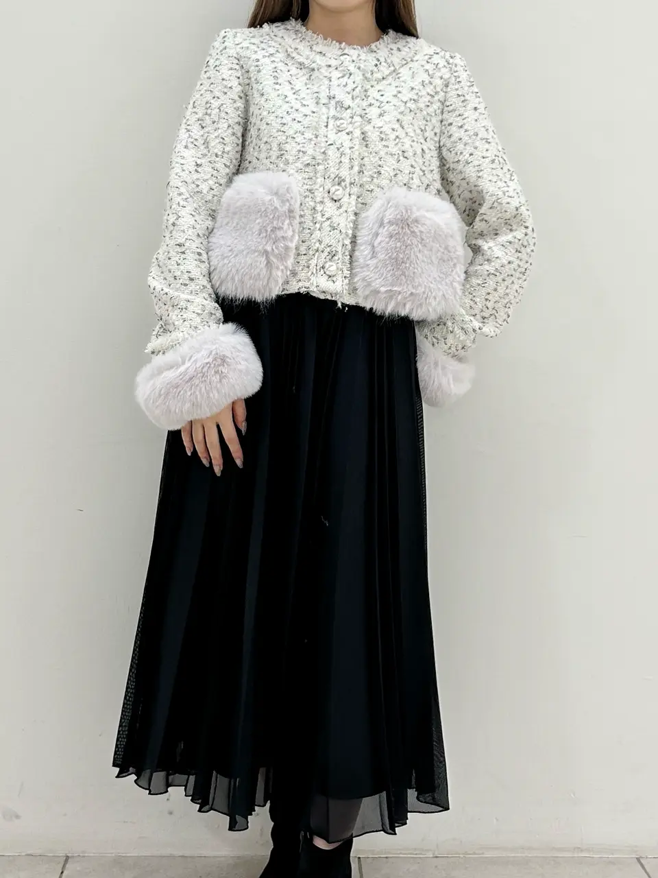 GRACE CONTINENTAL Miu Akamatsu コーディネート画像