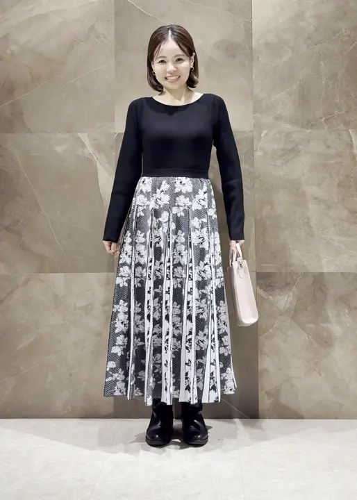 GRACE CONTINENTAL 穐山　香織 コーディネート画像