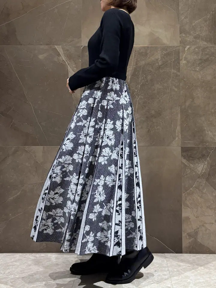 GRACE CONTINENTAL 穐山　香織 コーディネート画像