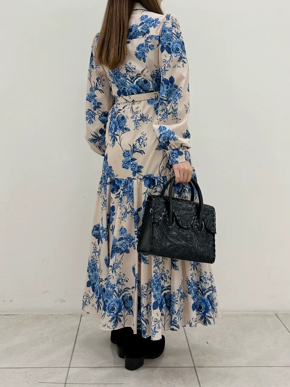 GRACE CONTINENTAL Miu Akamatsu コーディネート画像