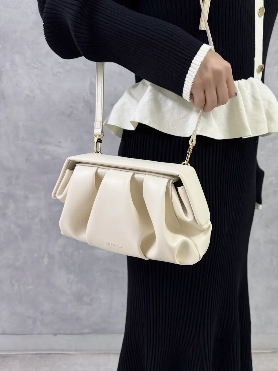 GRACE CONTINENTAL RINA コーディネート画像