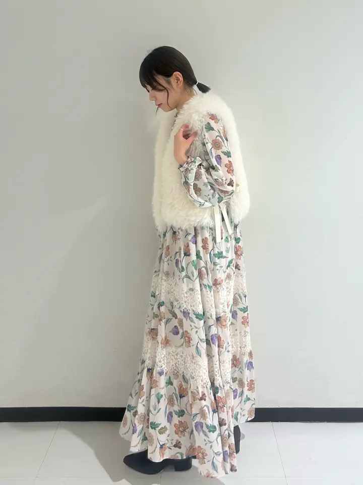 GRACE CONTINENTAL 狩野　珠季 コーディネート画像