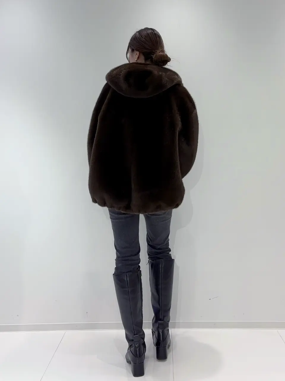 GRACE CONTINENTAL Hikaru Okada コーディネート画像