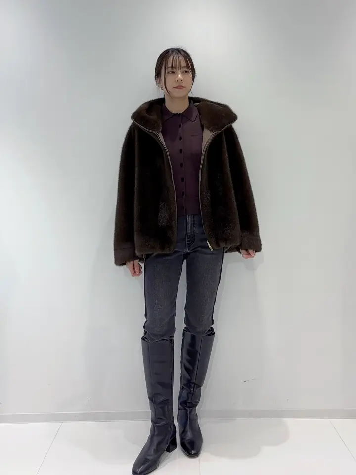 GRACE CONTINENTAL Hikaru Okada コーディネート画像