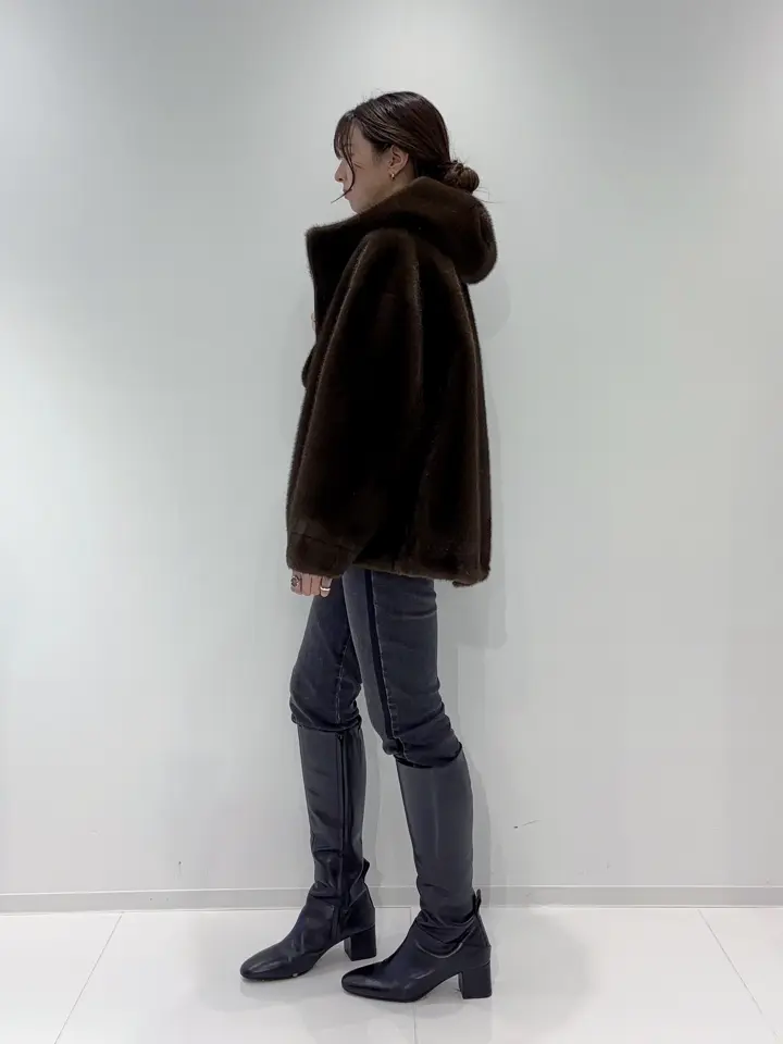 GRACE CONTINENTAL Hikaru Okada コーディネート画像