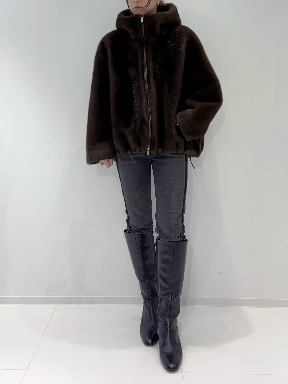 GRACE CONTINENTAL Hikaru Okada コーディネート画像