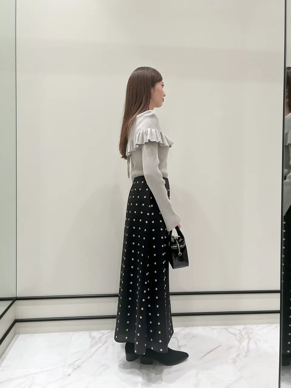 GRACE CONTINENTAL 若園　ひかり コーディネート画像