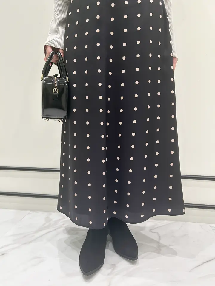 GRACE CONTINENTAL 若園　ひかり コーディネート画像