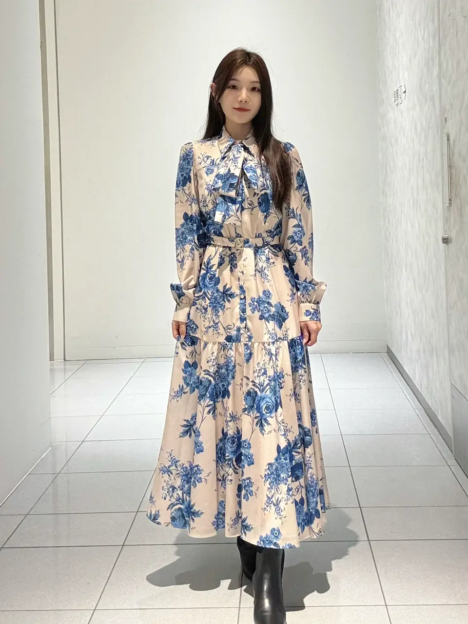 GRACE CONTINENTAL 王　宇キン コーディネート画像