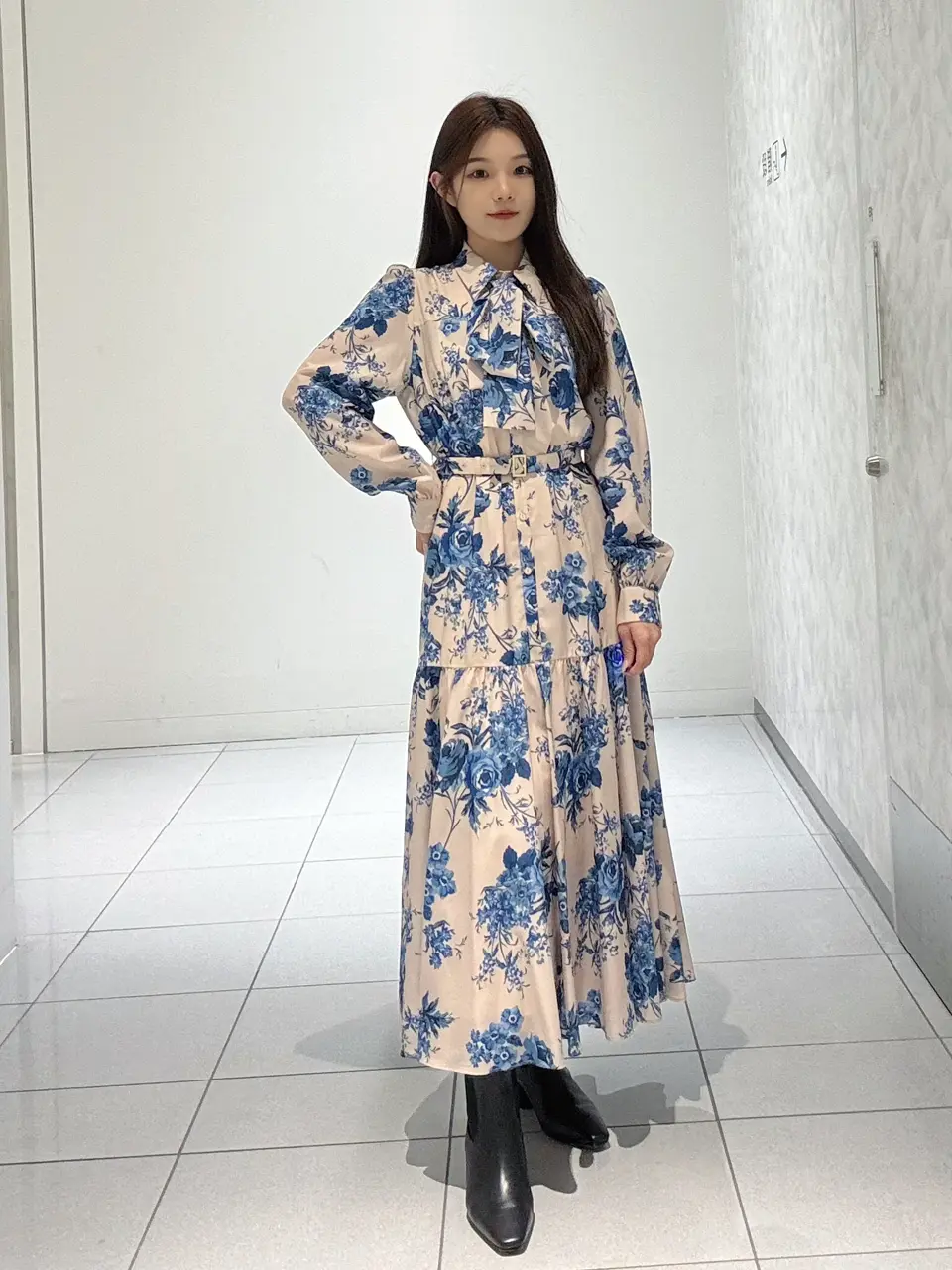 GRACE CONTINENTAL 王　宇キン コーディネート画像