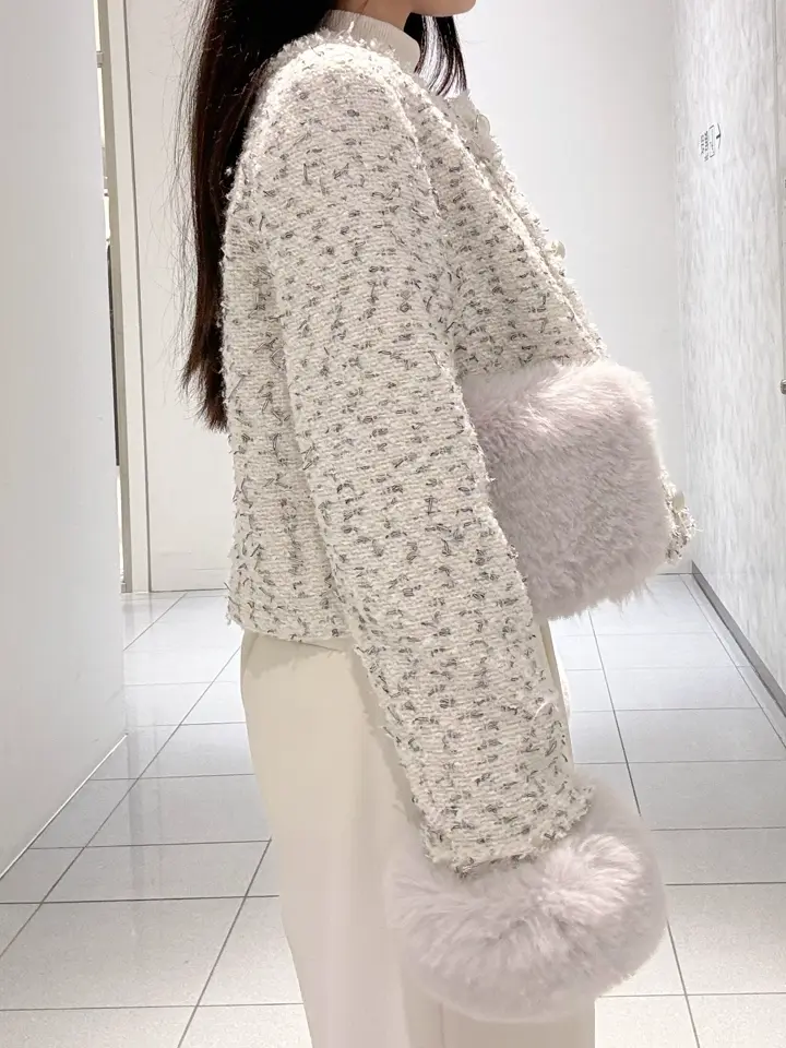 GRACE CONTINENTAL 王　宇キン コーディネート画像