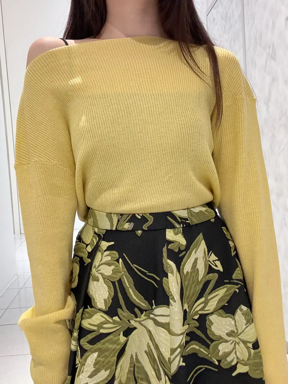 GRACE CONTINENTAL 王　宇キン コーディネート画像