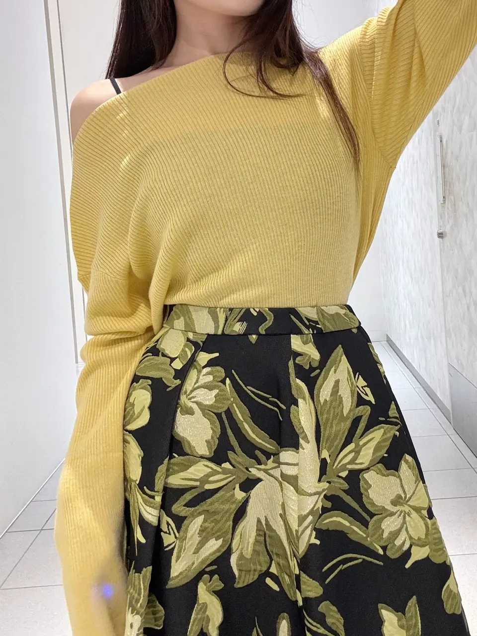 GRACE CONTINENTAL 王　宇キン コーディネート画像