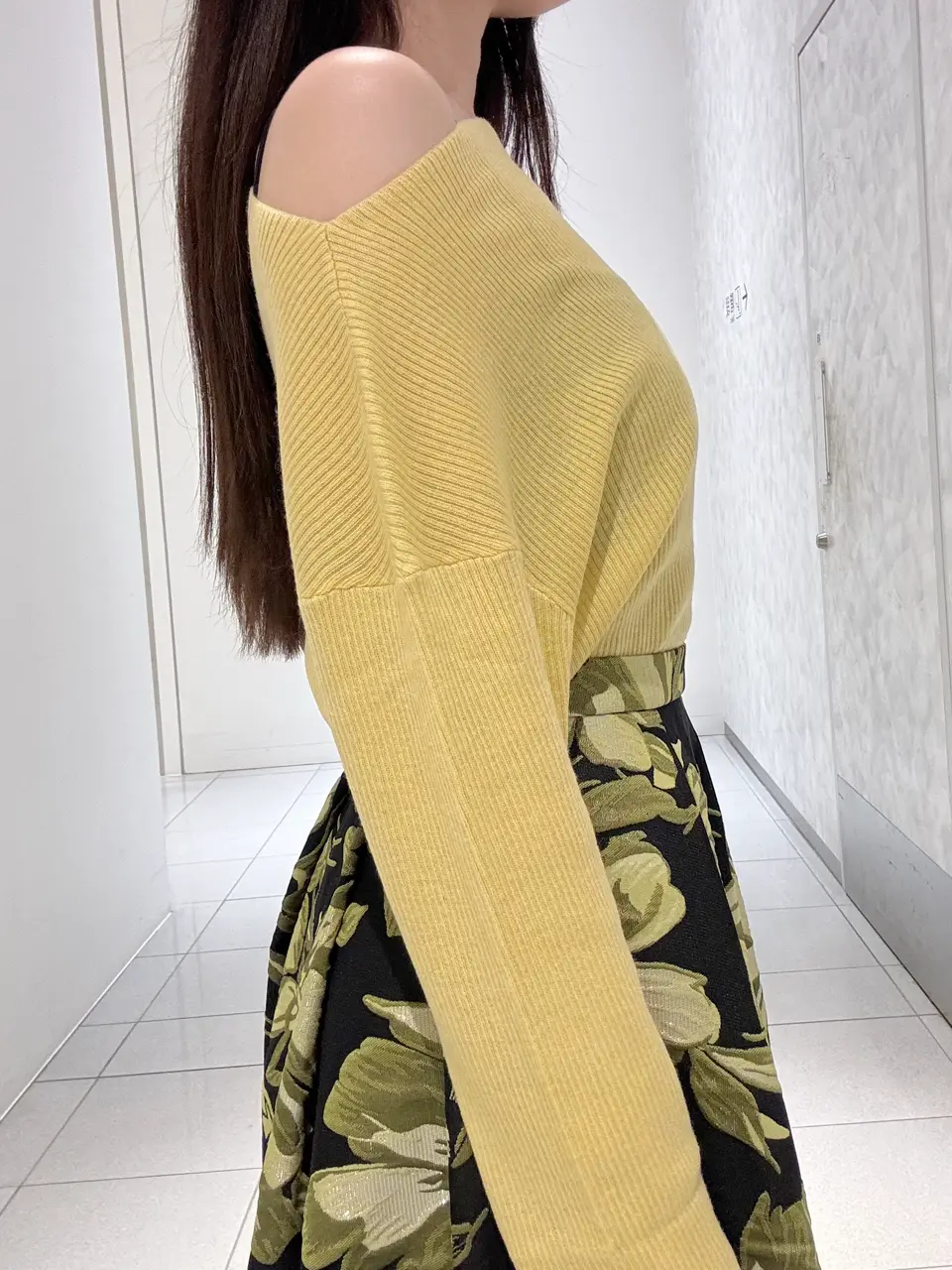 GRACE CONTINENTAL 王　宇キン コーディネート画像