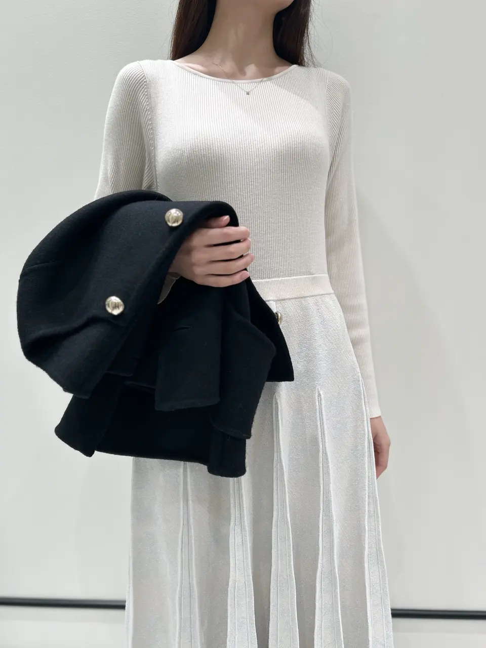 GRACE CONTINENTAL 若園　ひかり コーディネート画像