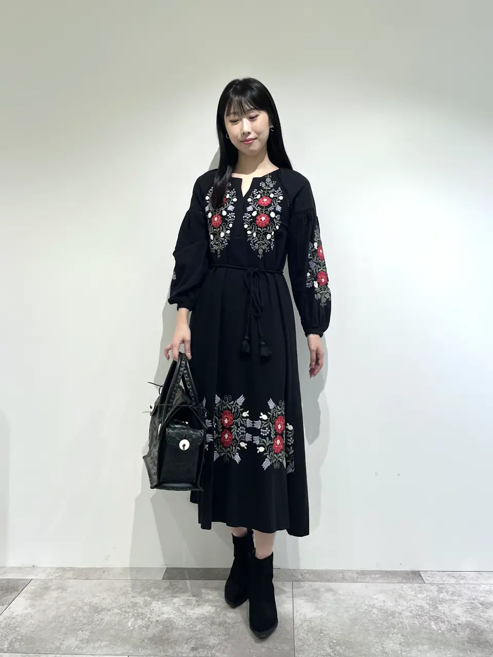 GRACE CONTINENTAL 端場　わかな コーディネート画像