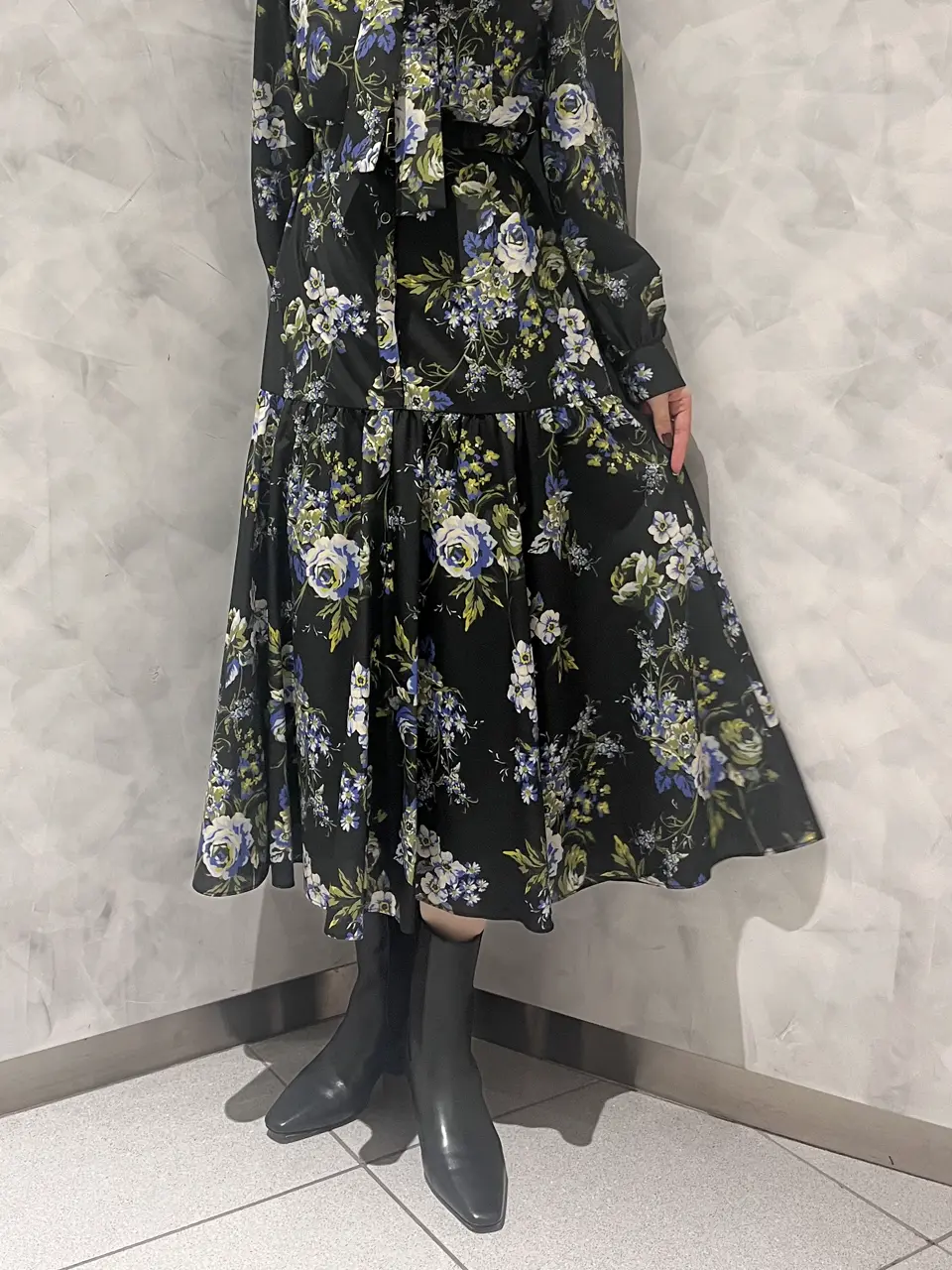 GRACE CONTINENTAL OZAWA コーディネート画像