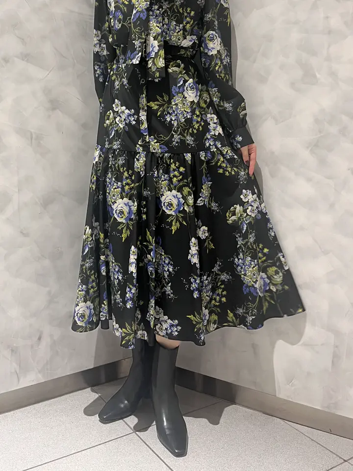 GRACE CONTINENTAL OZAWA コーディネート画像