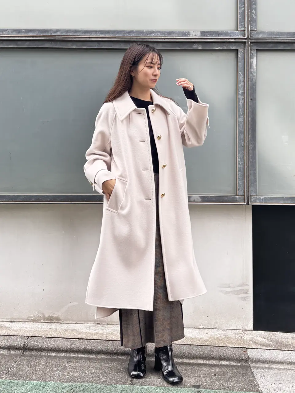 GRACE CONTINENTAL Hikaru Okada コーディネート画像