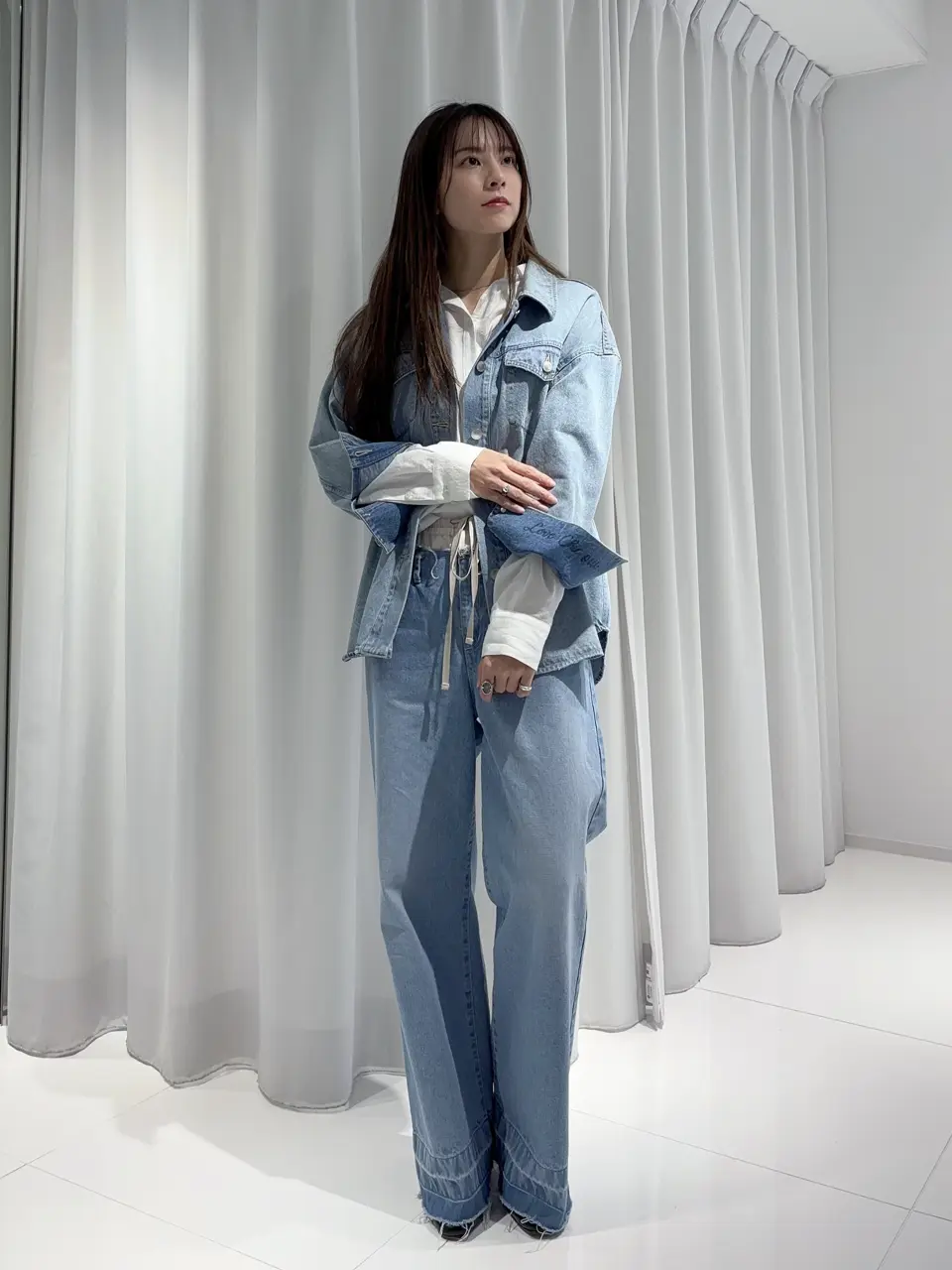 GRACE CONTINENTAL Hikaru Okada コーディネート画像