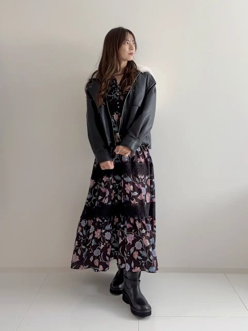 GRACE CONTINENTAL Hikaru Okada コーディネート画像