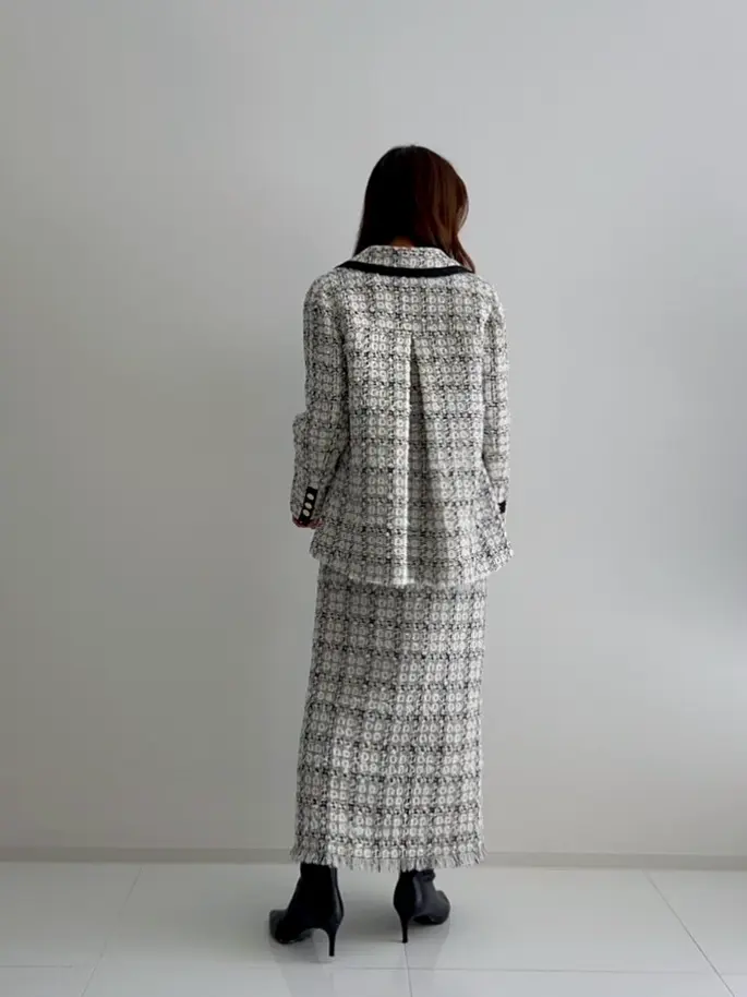 GRACE CONTINENTAL Hikaru Okada コーディネート画像