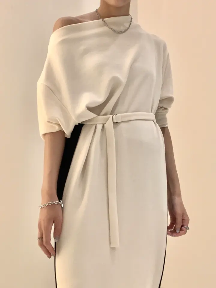 GRACE CONTINENTAL haruka iwasaki コーディネート画像