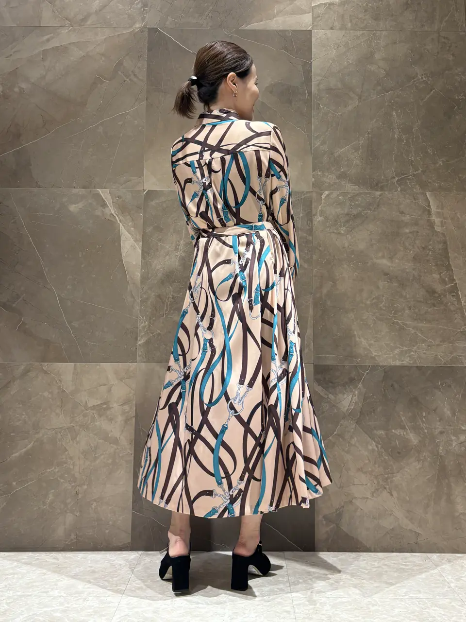 GRACE CONTINENTAL 穐山　香織 コーディネート画像