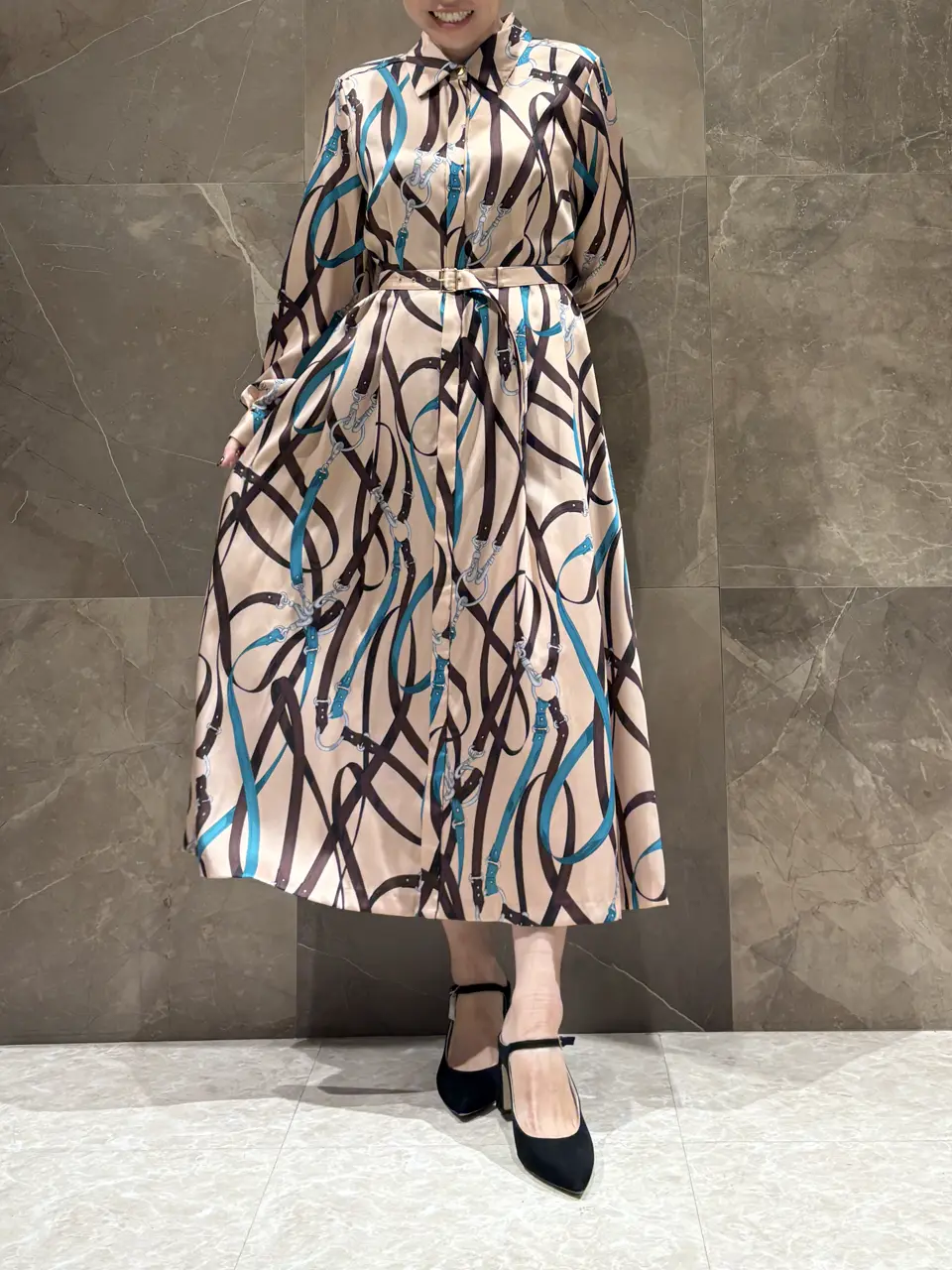 GRACE CONTINENTAL 穐山　香織 コーディネート画像