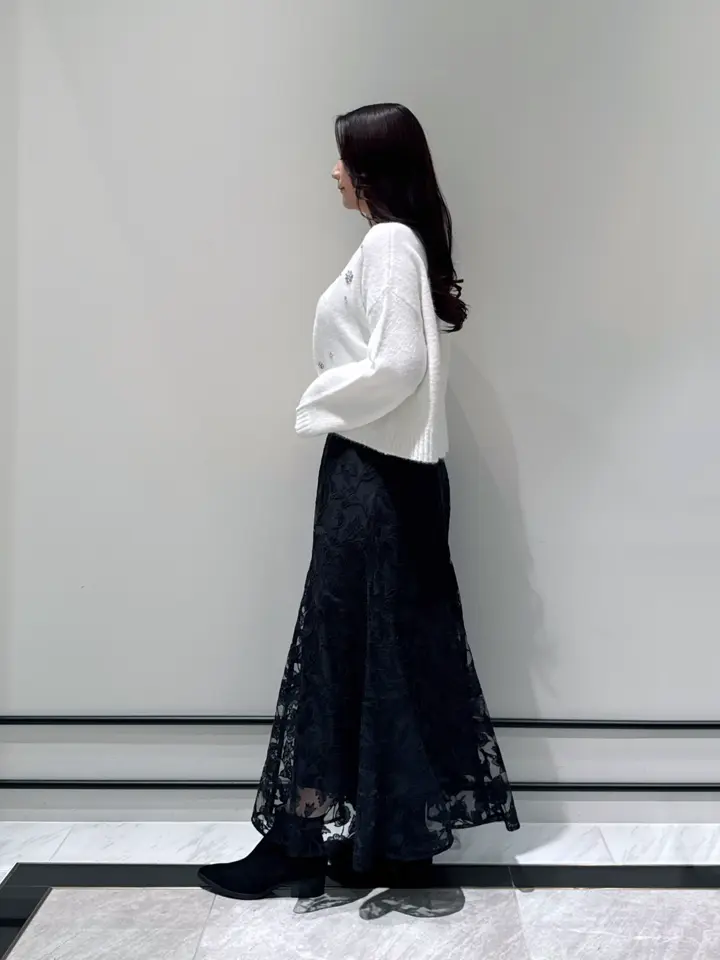 GRACE CONTINENTAL MOMOKO コーディネート画像