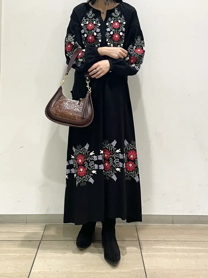 GRACE CONTINENTAL yoshi コーディネート画像