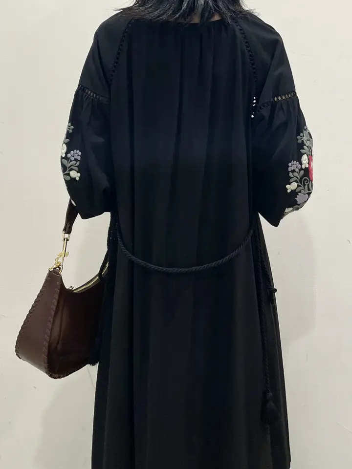 GRACE CONTINENTAL yoshi コーディネート画像