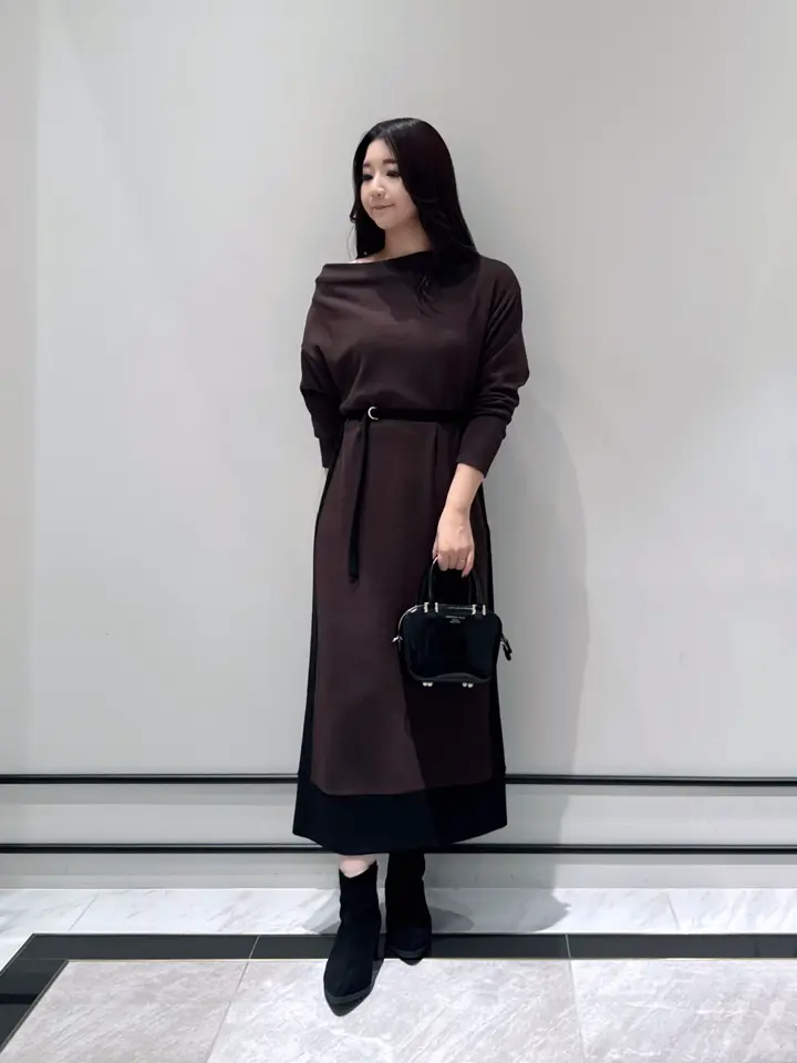 GRACE CONTINENTAL MOMOKO コーディネート画像