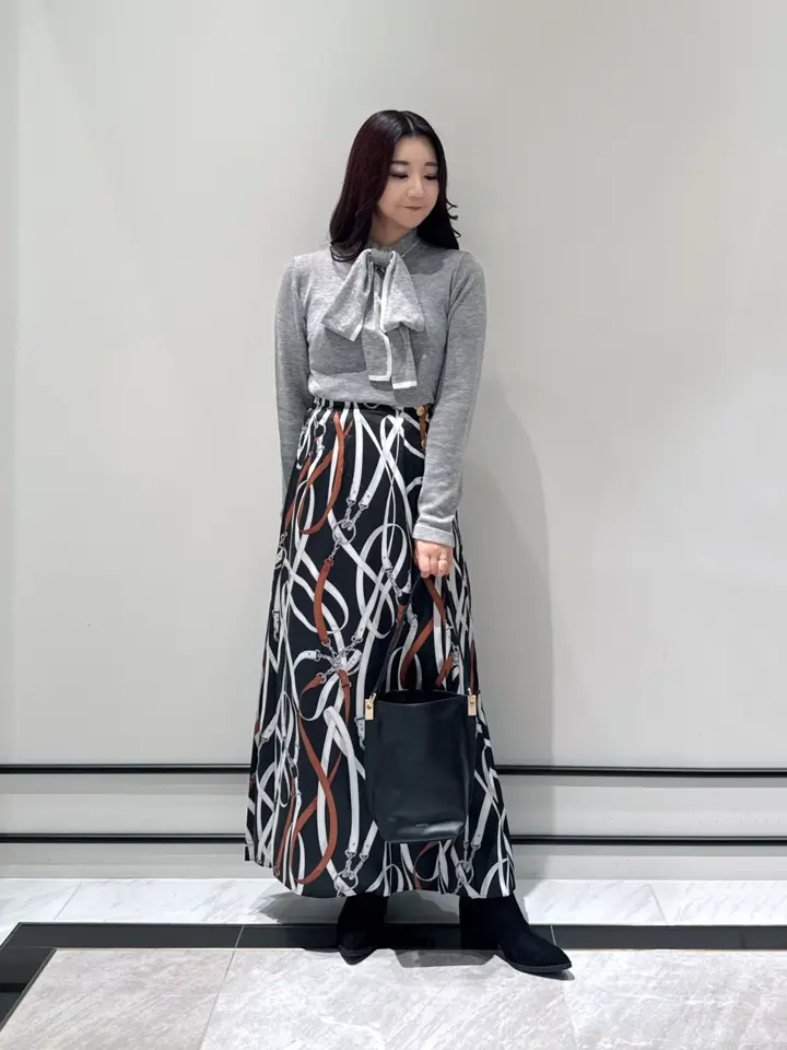 GRACE CONTINENTAL MOMOKO コーディネート画像